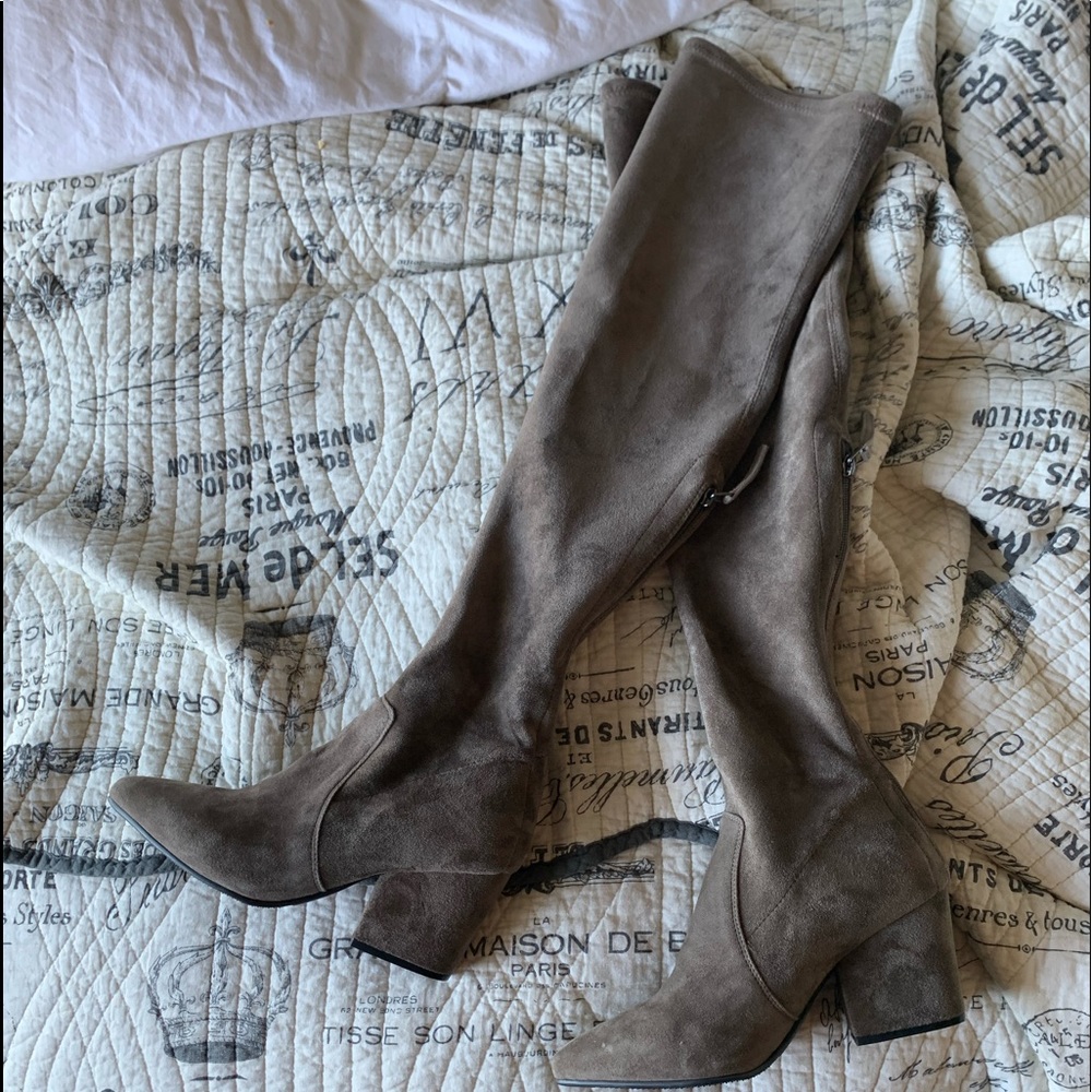 Goodnight macaroon over the knee boots!